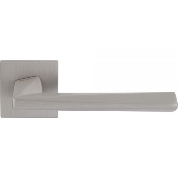 Ручка на розетке RDA Novelty R матовый никель