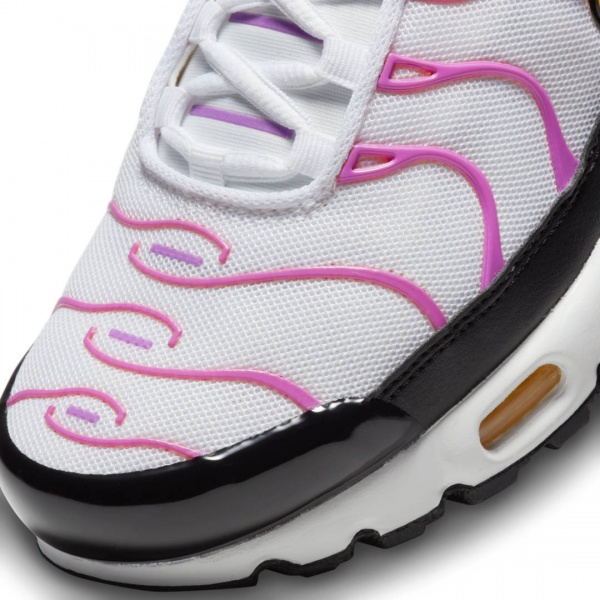 Кроссовки Nike AIR MAX PLUS DZ3671-100 р.41 белый