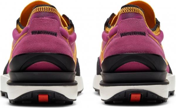 Кроссовки Nike Waffle One DA7995-600 р.US 10 розовый