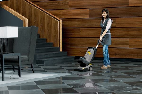 Машина для миття підлоги Karcher BR 30/4 С 1.783-223.0 