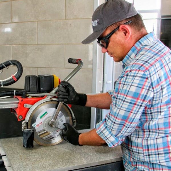 Диск алмазний відрізний Distar HARD CERAMICS ADVANCED 200x25,4 кераміка, мармур, керамограніт 11120349015