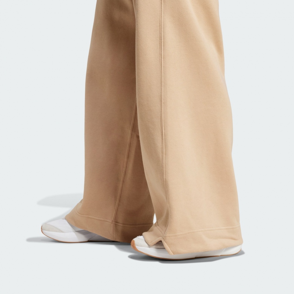 Штани Adidas W ALL SZN T PT JV7252 р. XS коричневий