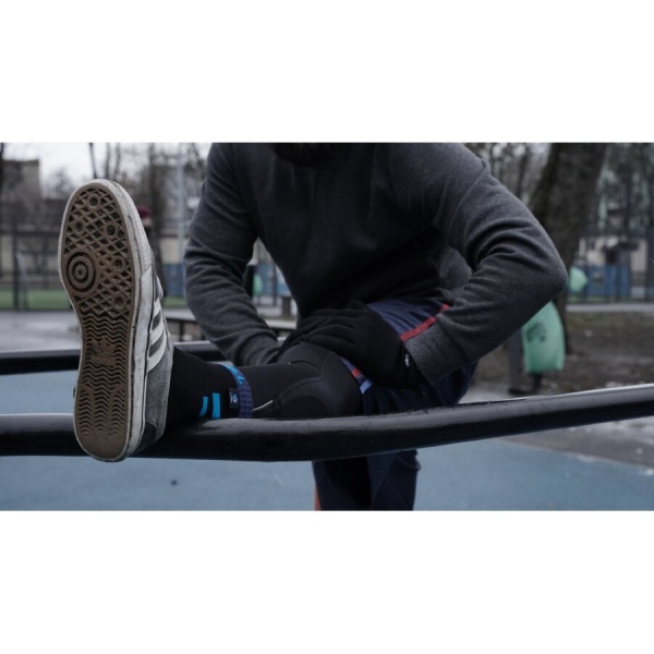 Шкарпетки Dexshell водонепроникні Running, p S, з блакитними смугами DS645ABLS р.36-38 [019] Black