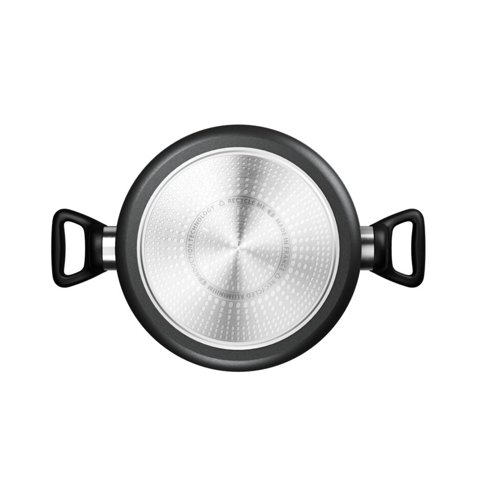 Сотейник із кришкою Tefal Titanium Shallow 24 см G3037053