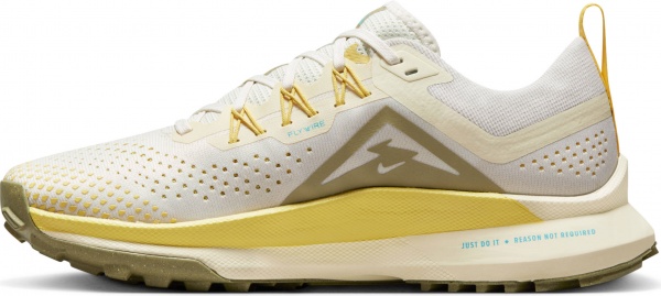 Кросівки Nike REACT PEGASUS TRAIL 4 FJ4732-001 р.39 бежевий