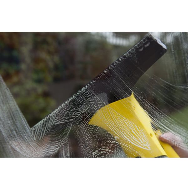 Склоочисник Karcher WV 2