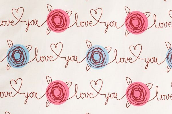 Комплект постельного белья Любовь 1,5 белый с разноцветным Rigel 