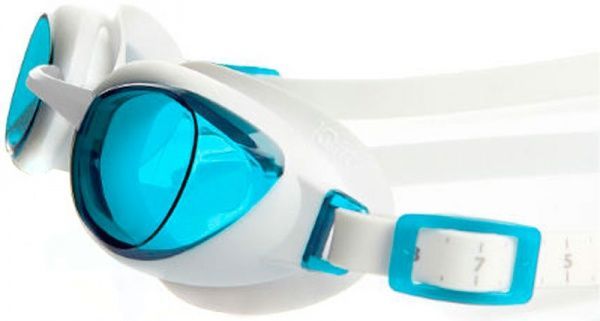 Очки для плавания Speedo Aquapure Goggle Female 8090044284 Aquapure Goggle Female белыйголубой