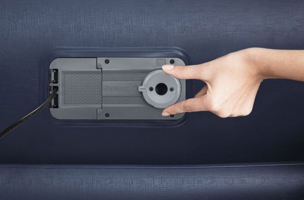 Матрас надувной Bestway Queen с электронасосом 203x152 см синий с серым 67690