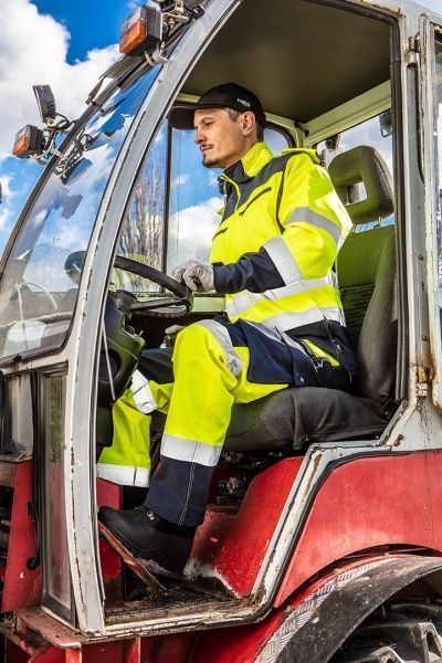 Сапоги рабочие NEO tools р.40 82-131 черный