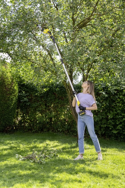 Пила мини аккумуляторная Karcher 1.445-330.0