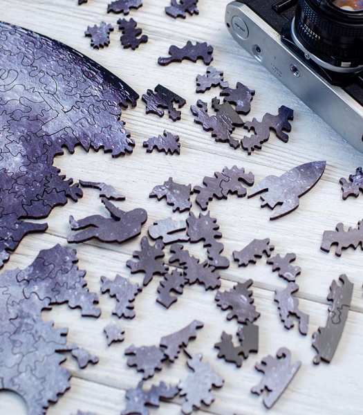 Пазл деревянный Луна 30 см PuzzleUp 