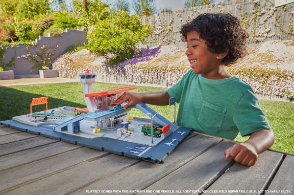 Игровой набор Matchbox Аэропорт HCN34