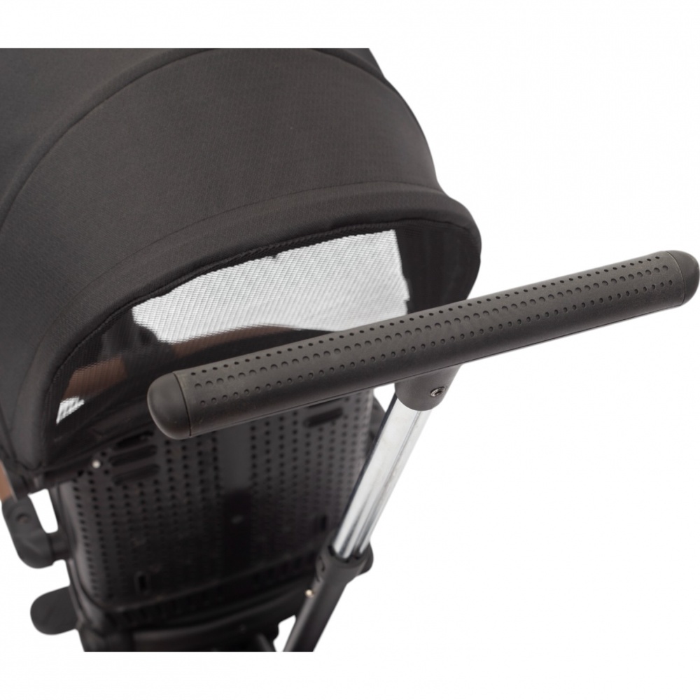 Велосипед детский MaxxPro kids трехколесный с балдахином черный 2750009