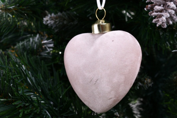 Декорация-подвеска сердце 8 см в ассортименте