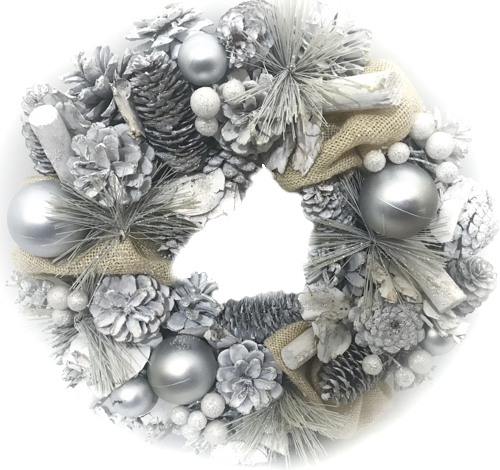 Вінок новорічний з шишками, мішковиною і кульками 7005160570 d330 мм 