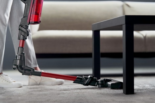 Пылесос аккумуляторный Rowenta X-Force 9.6 Animal RH2079WO black/red 