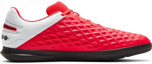 Бутси Nike LEGEND 8 CLUB IC AT6110-606 р. US 10,5 чорнийчервоний