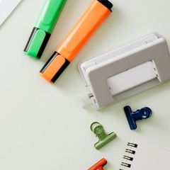 Oфисные принадлежности