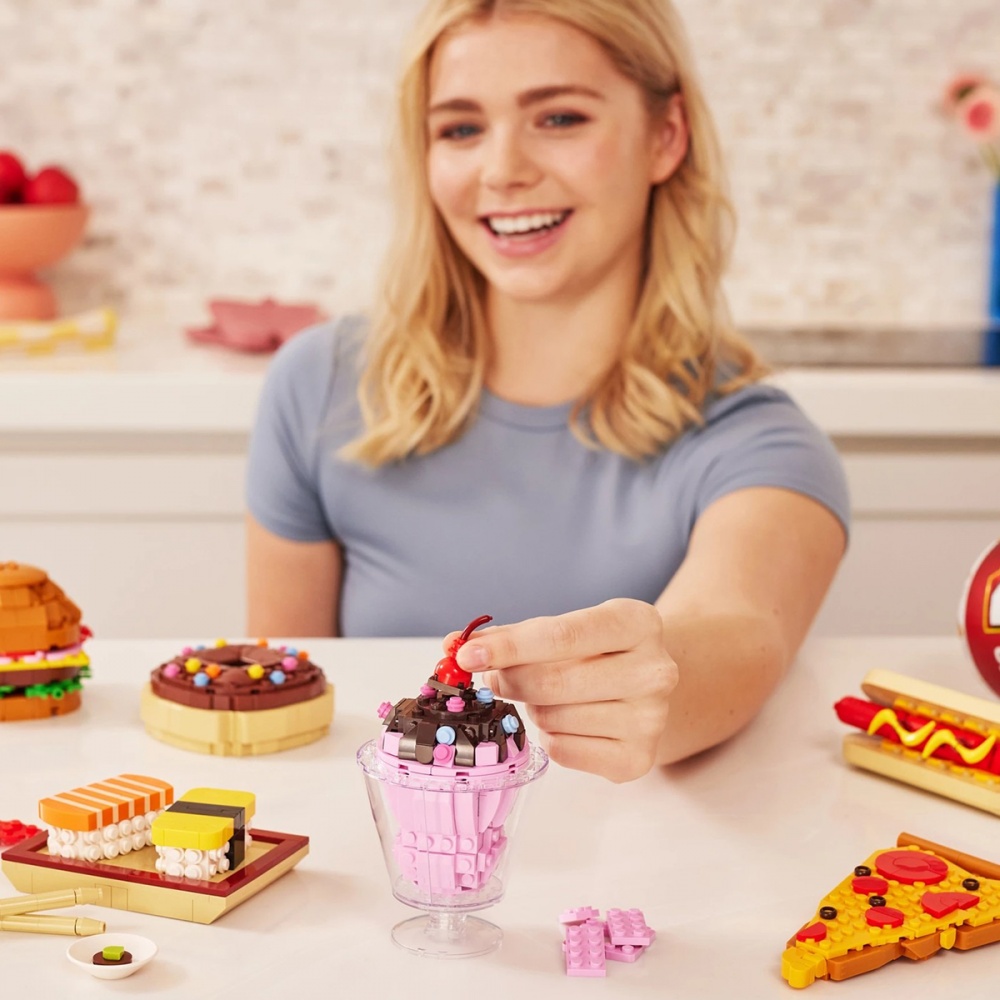 Конструктор Max в капсулі S1 – Смаколики (в асорт., в диспл.) 83186GQ1