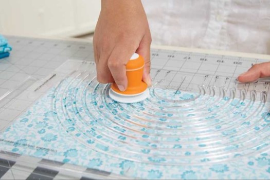 Резак круговой для ткани 1023904 Fiskars