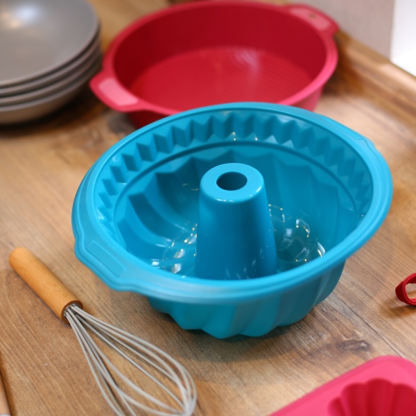 Форма для выпекания кекса Magic Ring с втулкой 28х24х10.5 см бордо Flamberg Smart Kitchen