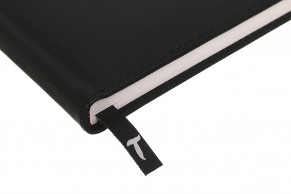 Дневник недатированный Классик черный ТЕКО A4 Е 059-02.62-316310