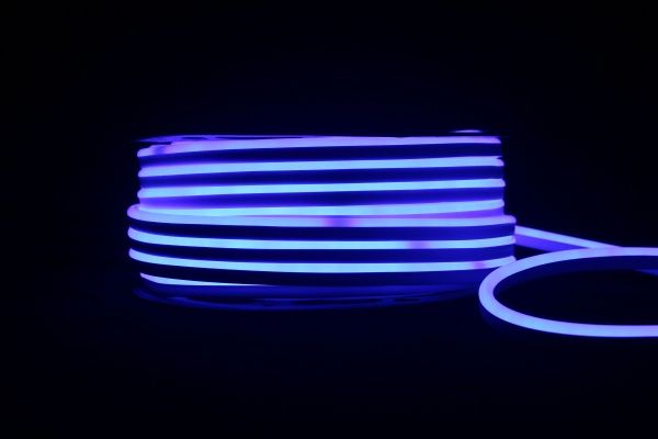 Стрічка світлодіодна IEK Неон 9,6 Вт IP67 220 В синій LSR5-7-120-67-0-50 