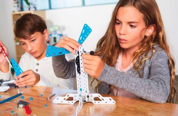 Конструктор Meccano болтовой в картонной коробке 6047097