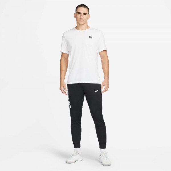 Брюки Nike DF FC LIBERO PANT K DC9016-010 р. M черный