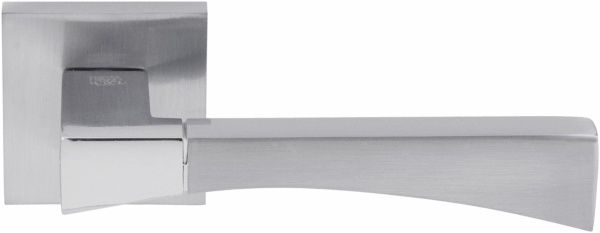 Ручка на розетці  RDA Tecno Z- 4908 сатин