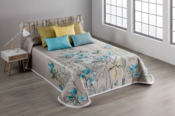 Покрывало Monet 235x270 см Textilia бежевый с рисунком 