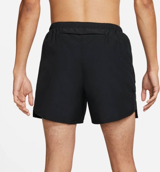 Шорты Nike M NK DF CHALLENGER SHORT 5BF CZ9062-010 р. M черный