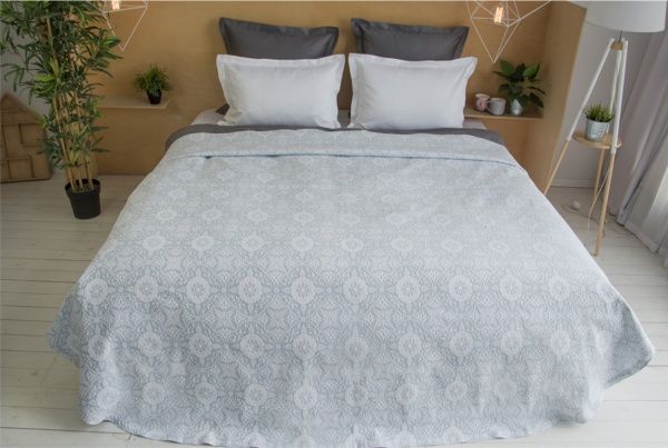 Покрывало Santarem 240x260 см Billerbeck голубой с рисунком 