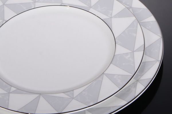 Сервиз столовый Valencia 32 предмети на 6 персон Fiora