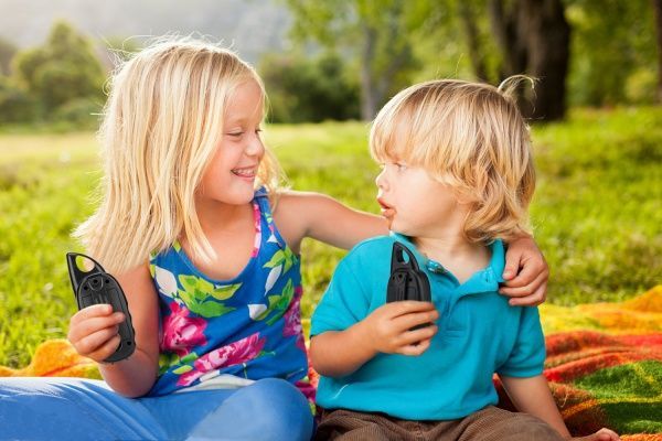 Рация Click 2 шт. на 1 км (желтая + голубая) CLK-Y033T-BY