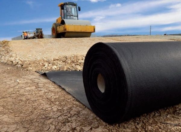 Геотекстиль Tipptex Tipptex Black Strong 200 37.5 кв.м.