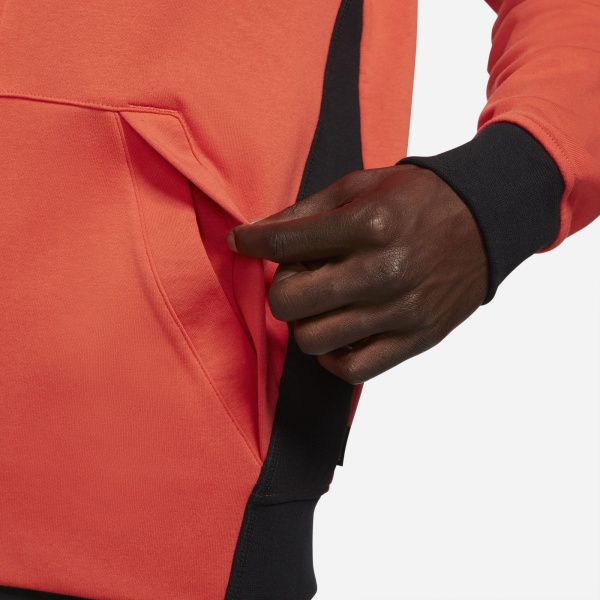 Джемпер Nike M NK FC PO HOODIE FZ DA5577-673 р. M червоний