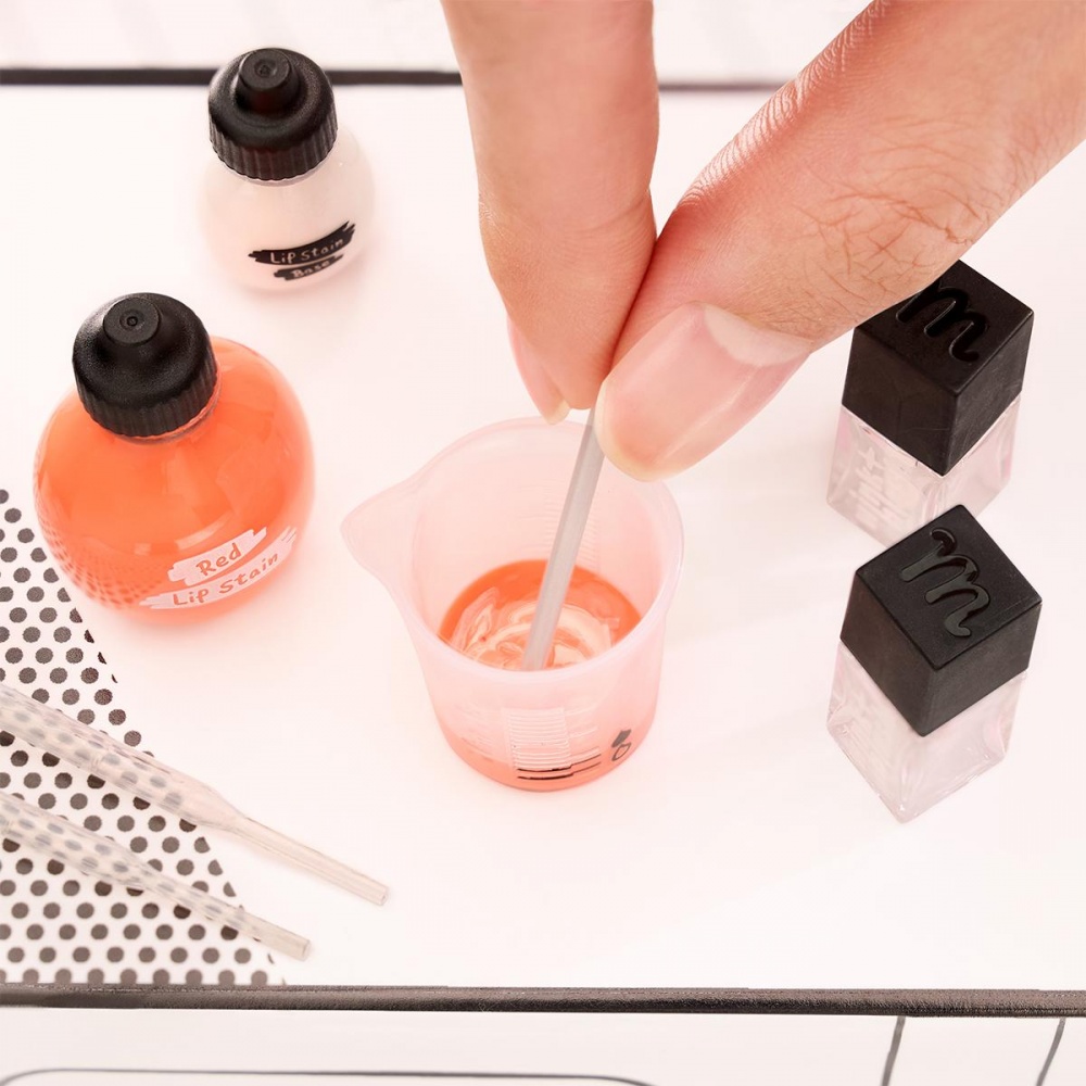 Игровой набор Miniverse Мейкап Создай косметику в ассотименте 121497