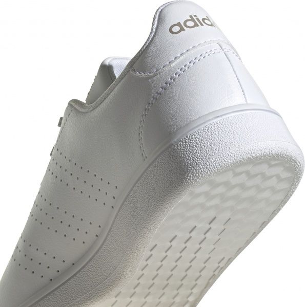 Кроссовки Adidas ADVANTAGE BASE FY8824 р.UK 5 белый