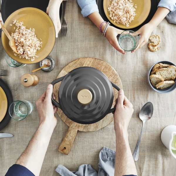 Кастрюля керамическая Air 3,1 л E2554455 Tefal