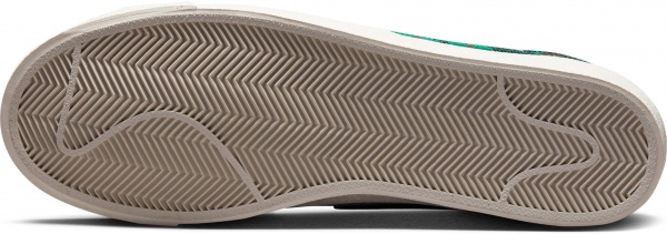 Кросівки Nike BLAZER LOW '77 PREMIUM DV0801-100 р.46 білий