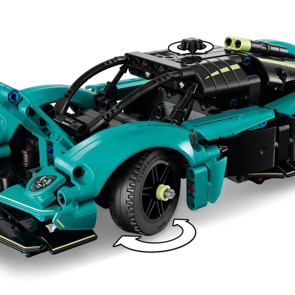 Конструктор LEGO Technic Aston Martin Valkyrie 42208