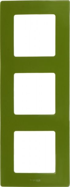 Рамка тримісна Legrand Etika універсальна зелена папороть 672543