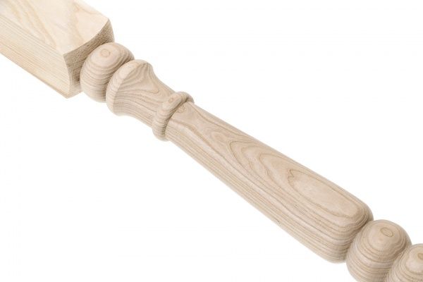 Стовп ясеневий фрезований тип-1 75x75x1110 мм