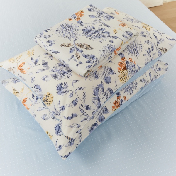 Комплект постельного белья Rita семейный голубой с белым La Nuit 