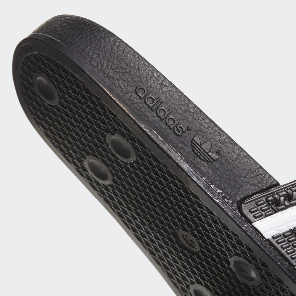 Тапочки Adidas ADILETTE 280647 р.46 черный