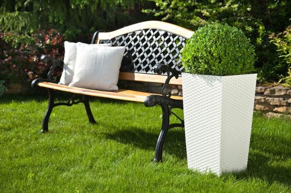 Горшок Lamela Финезия ротанг квадратный белый 