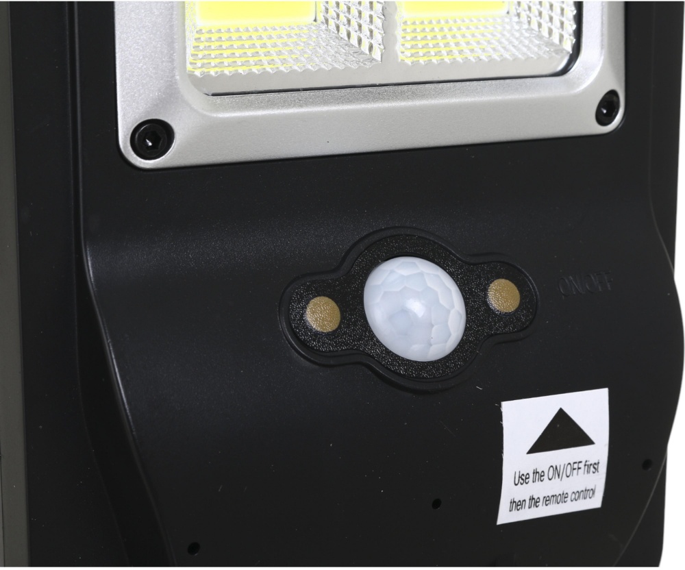 Светильник на солнечной батарее Expert 10 Вт IP44 черный LP-206110