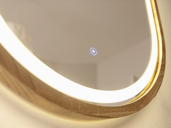 Дзеркало з вбудованим підсвічуванням Luxury Wood Freedom Slim LED ясен натуральний 450x750 мм 